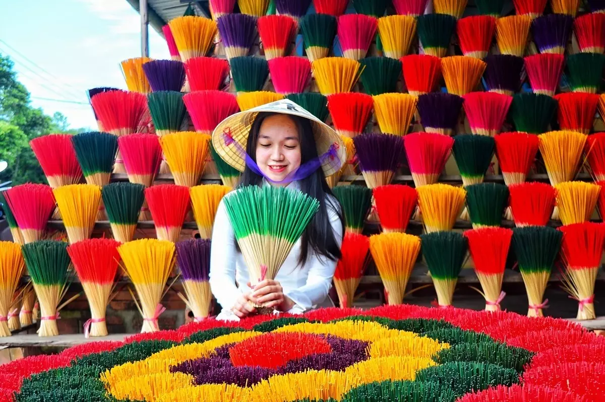 Làng Hương Thủy Xuân - Điểm Check-in Yêu Thích