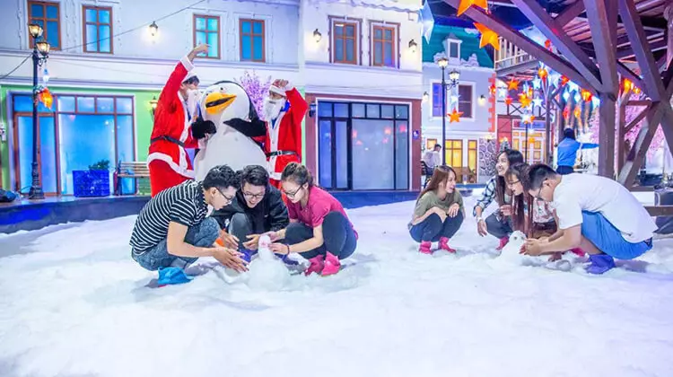 Những khu du lịch tại thành phố Hồ Chí Minh - Snow Town