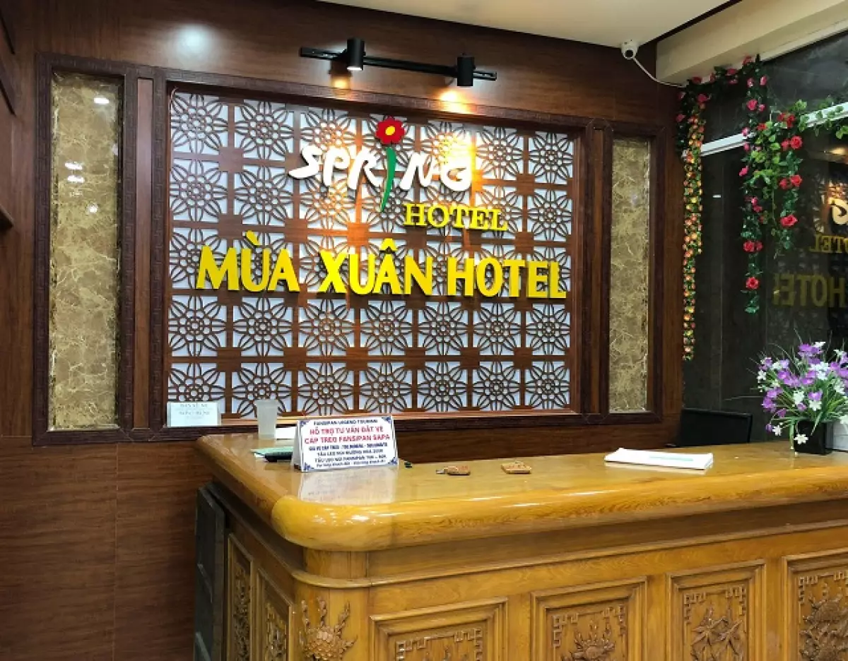 Khách sạn Mùa Xuân Sapa