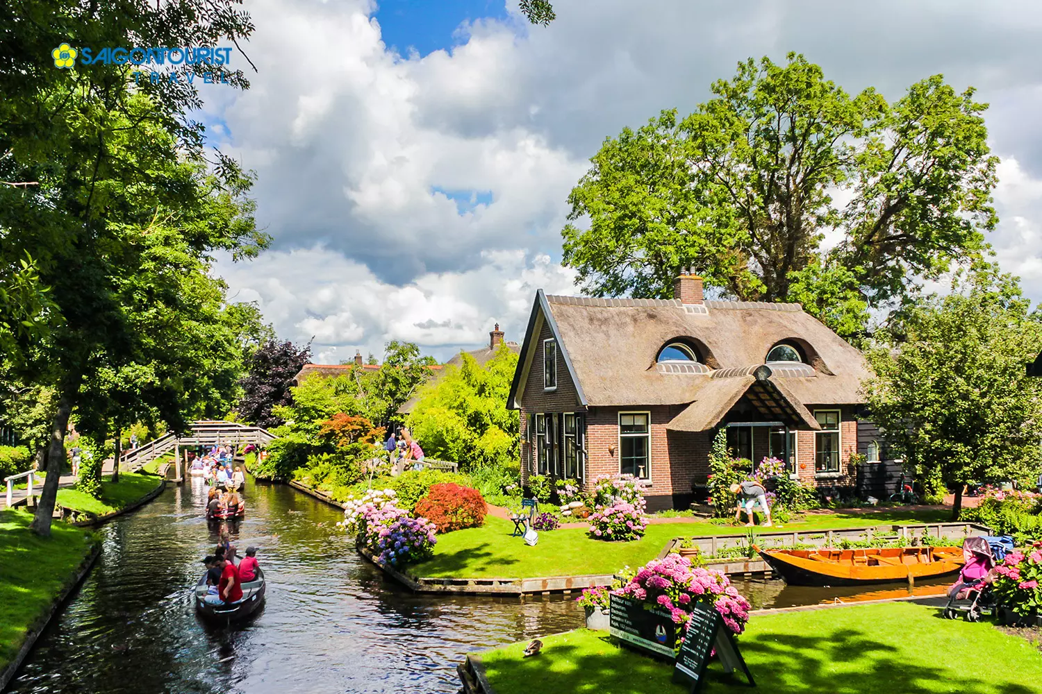 Làng cổ tích Giethoorn