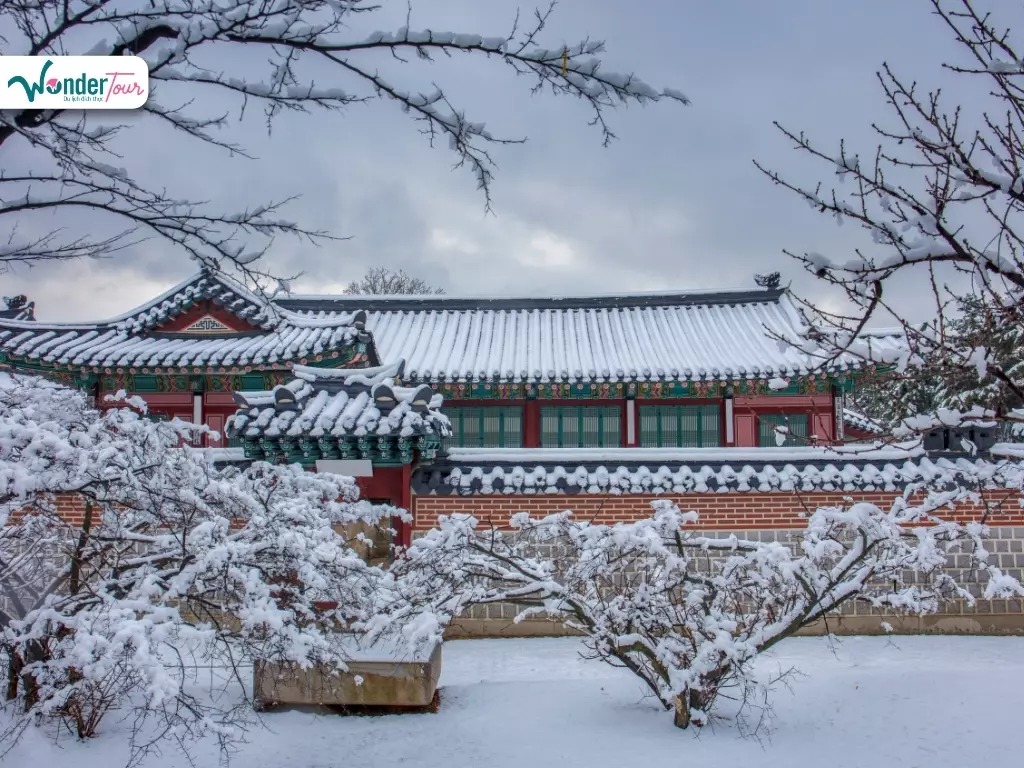 Cung điện Gyeongbokgung mùa đông