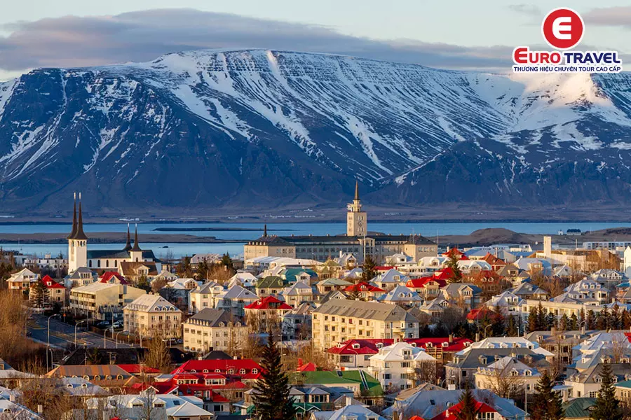 Điểm du lịch Bắc Âu chinh phục thiên đường băng tuyết Iceland