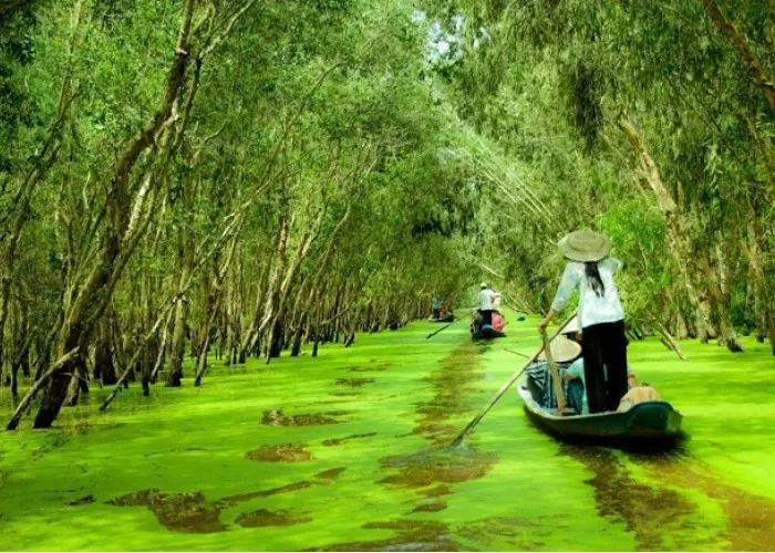 Du lịch phượt tháng 4 ở đâu đẹp? Cẩm nang du lịch - vi vu bốn phương