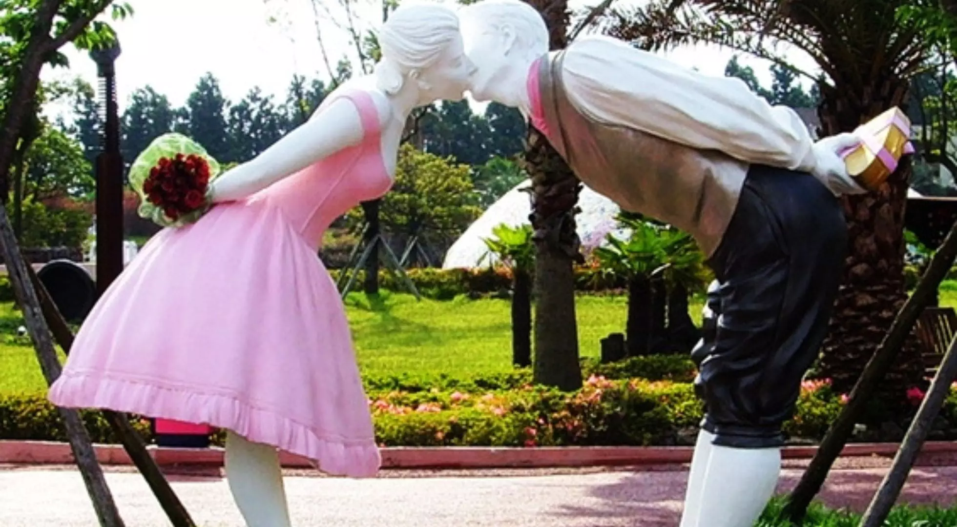 At Jeju Loveland Theme Park, you are sure to bump into cheeky sculptures.