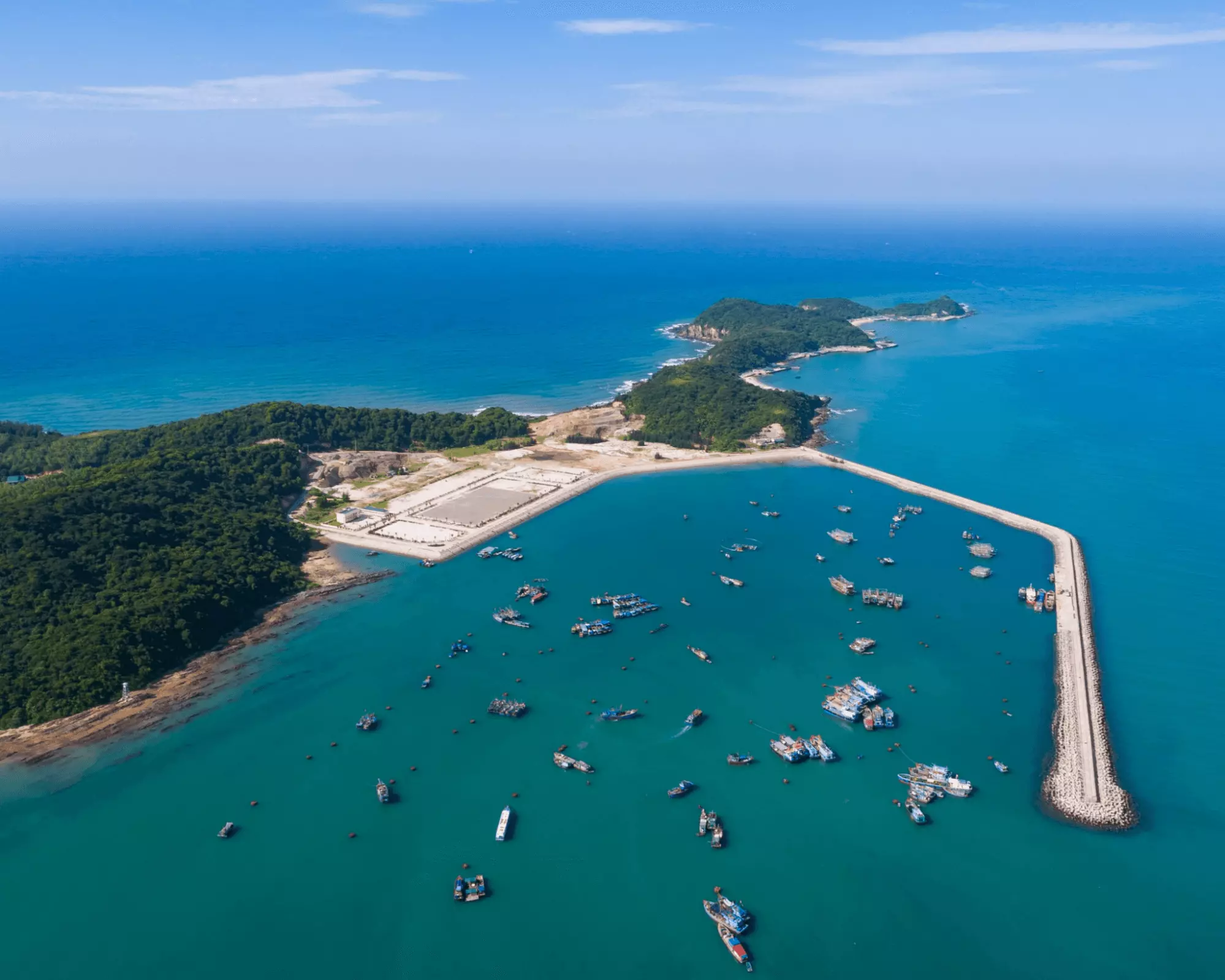 Tô Cô - Hòn đảo xinh đẹp với nước biển trong xanh và không gian yên bình