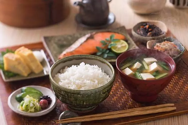 Nguyên tắc ăn uống của người Nhật Bản