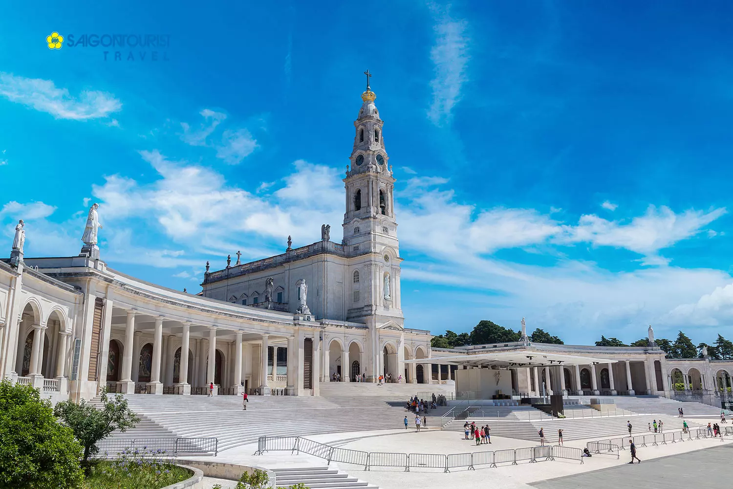Thành phố Fátima - thủ đô tôn giáo của Bồ Đào Nha