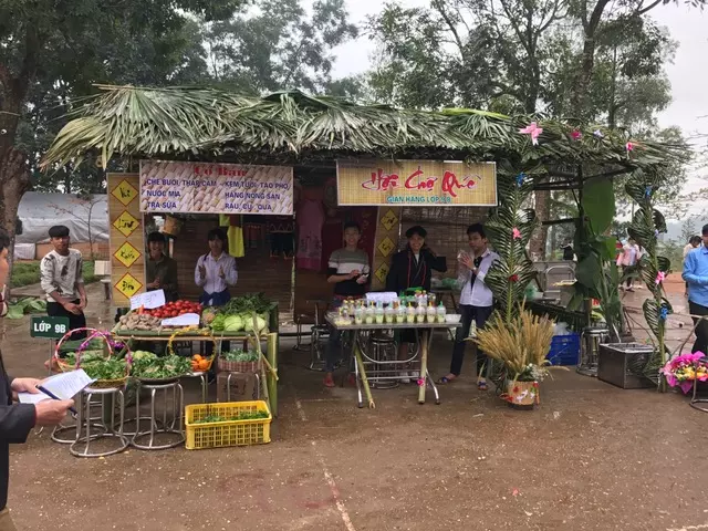 Mẫu trang trí gian hàng quảng bá ẩm thực