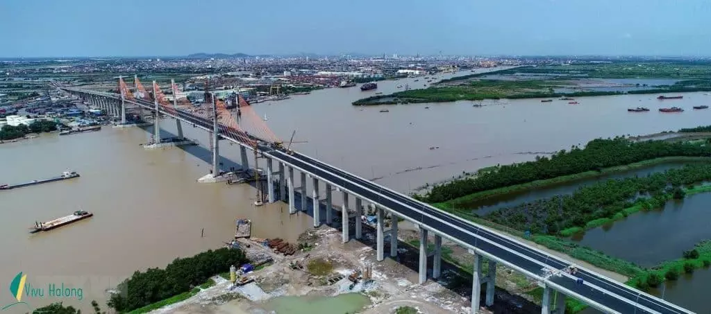 Cầu Bạch Đằng trên đường cao tốc Hà Nội- Hạ Long, rút ngắn thời gian di chuyển chỉ còn 2,5 tiếng