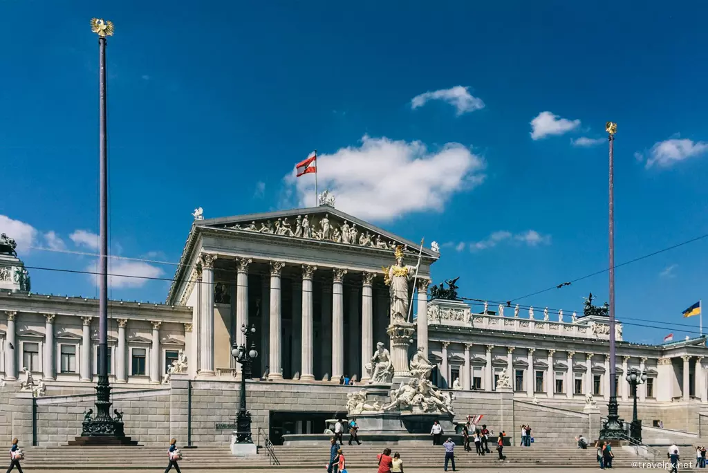 Austrian Parliament Building - toà nhà quốc hội