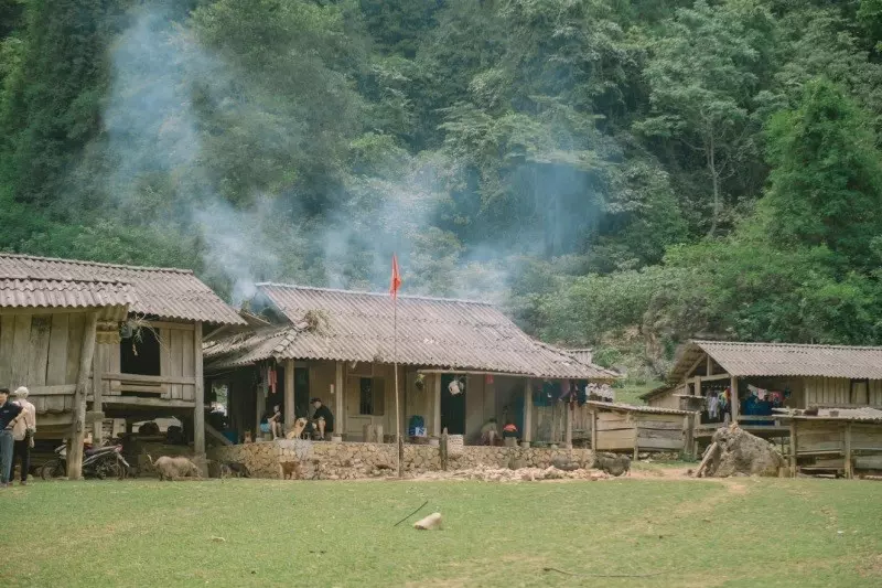 Du lịch miền Bắc 2 ngày 1 đêm - Khám phá thảo nguyên xanh Mộc Châu