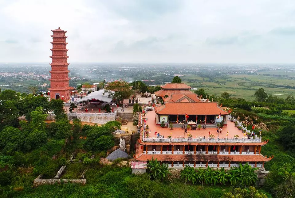 chùa Cao Linh - Đền Bà Đế 1 ngày