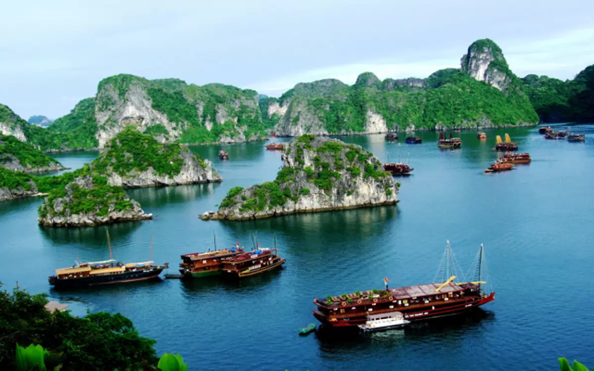 tour du lich vinh ha long