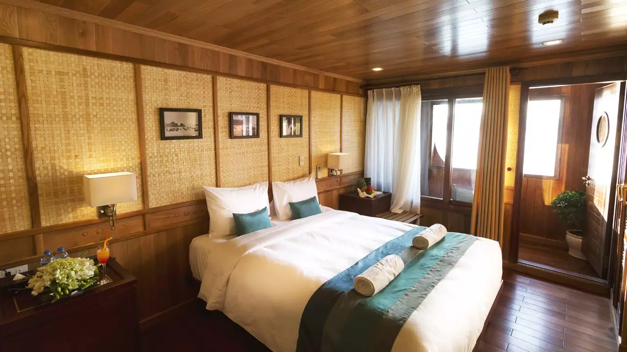 Cabin với thiết kế trang nhã, mang lại không gian ngập tràn ánh nắng