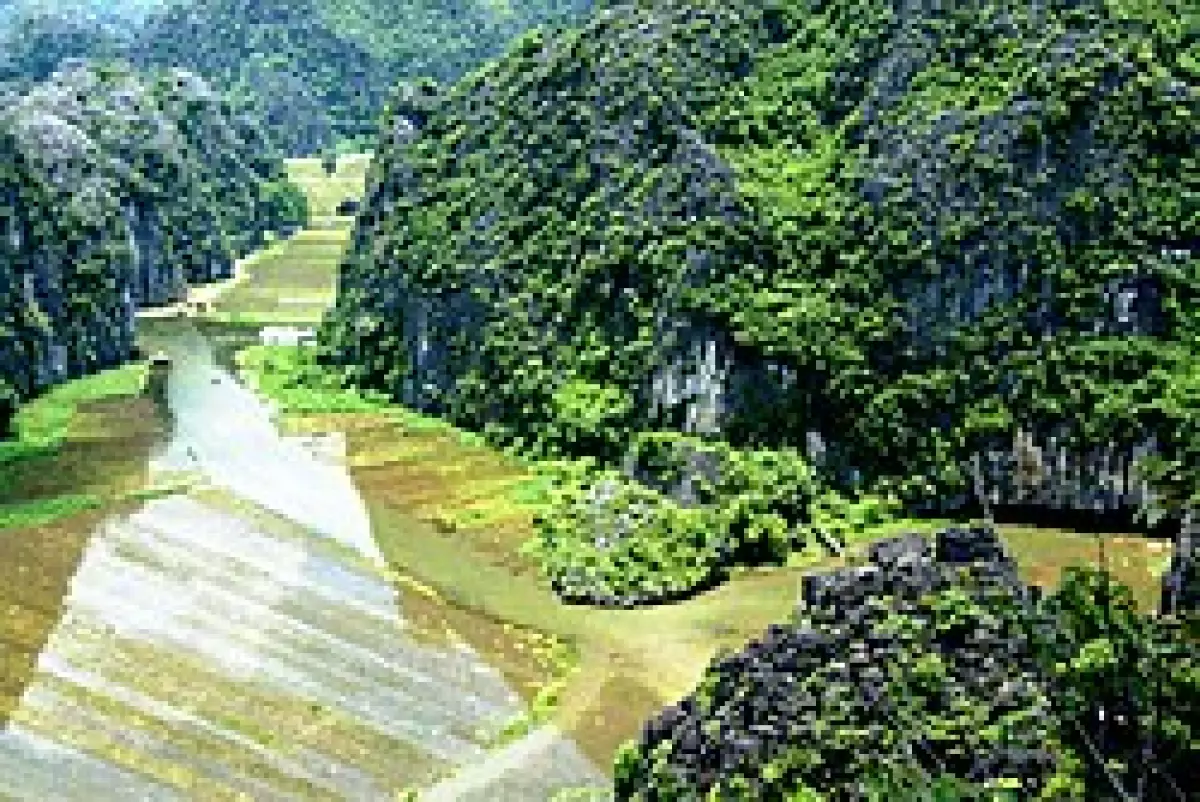 Landschaftskomplex Tràng An