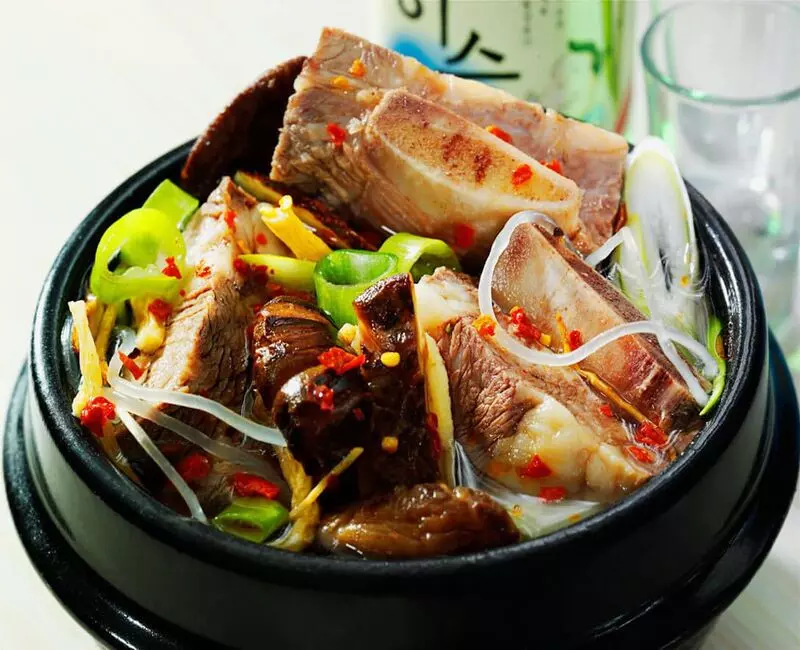 Canh sườn bò