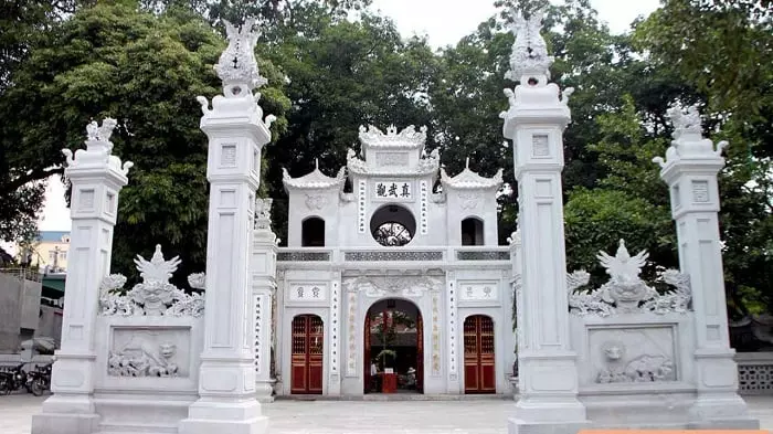 Du lịch Tết Hà Nội