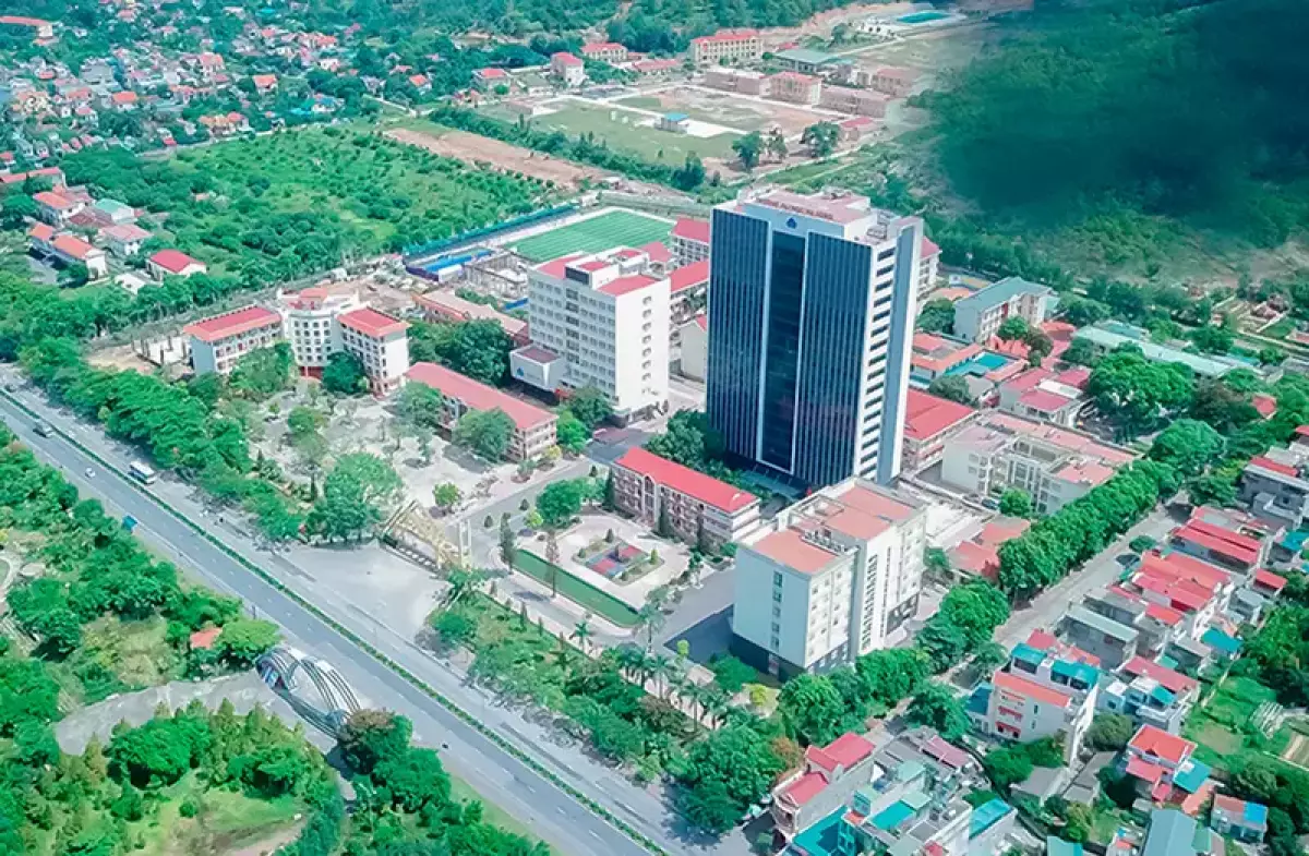 Trường đại học Hạ Long cơ sở 1