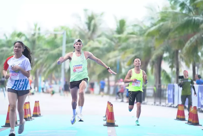 Halong Bay Heritage Marathon tìm ra nhà vô địch mới ảnh 4
