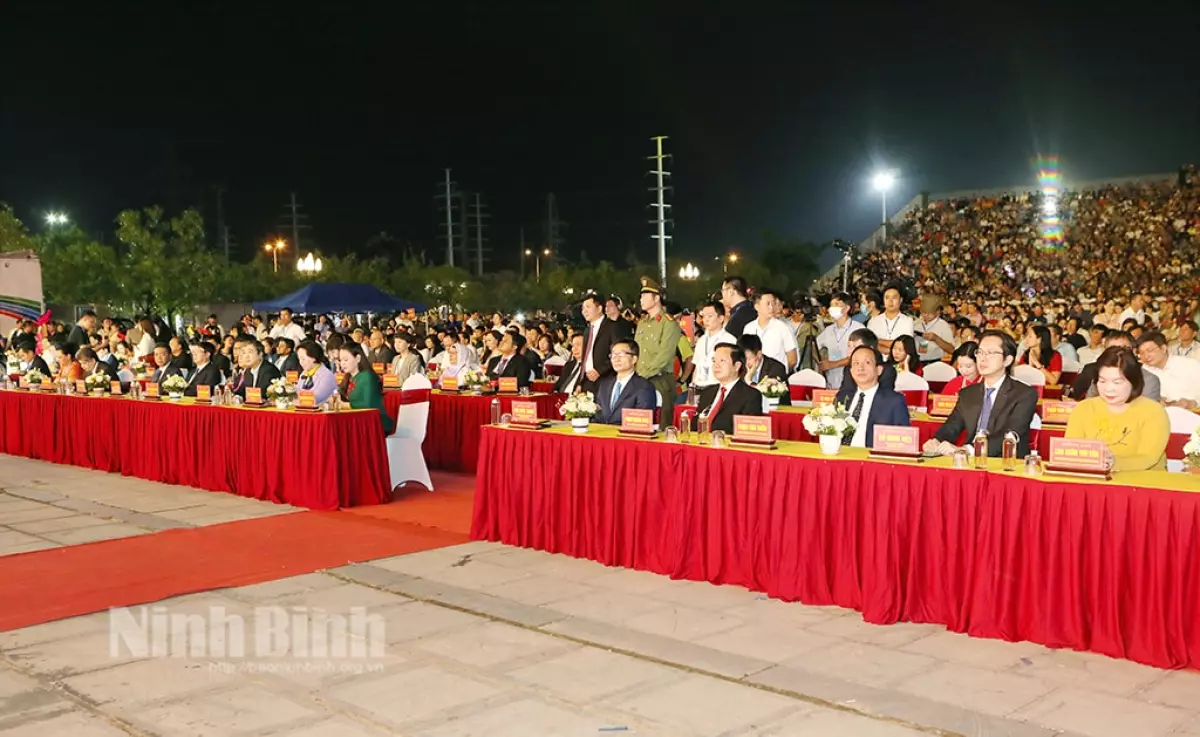 Opening ceremony of Ninh Binh Festival 2022 Trang An connecting heritage