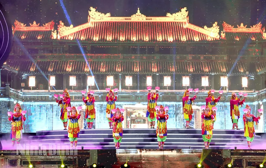 Opening ceremony of Ninh Binh Festival 2022 Trang An connecting heritage