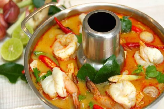 Lẩu hải sản Tomyum