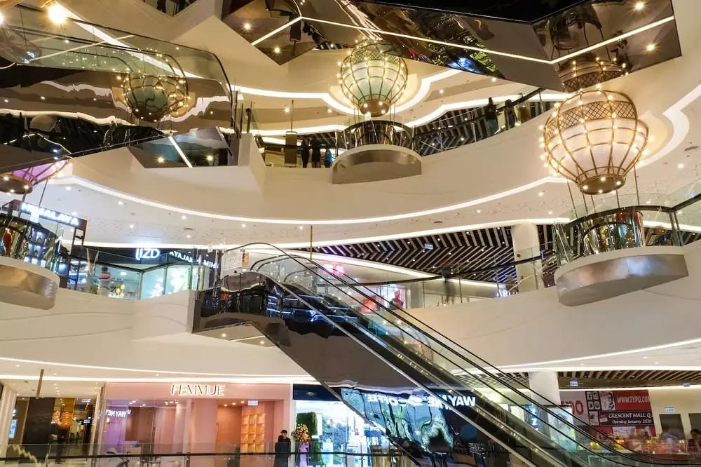 crescent mall quận 7 có gì