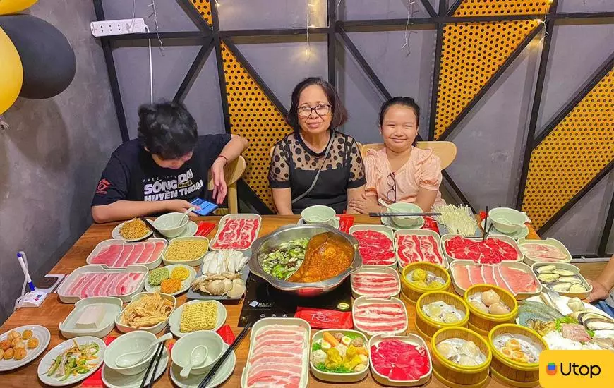 Cảm nhận khi đến Rakuen Hotpot