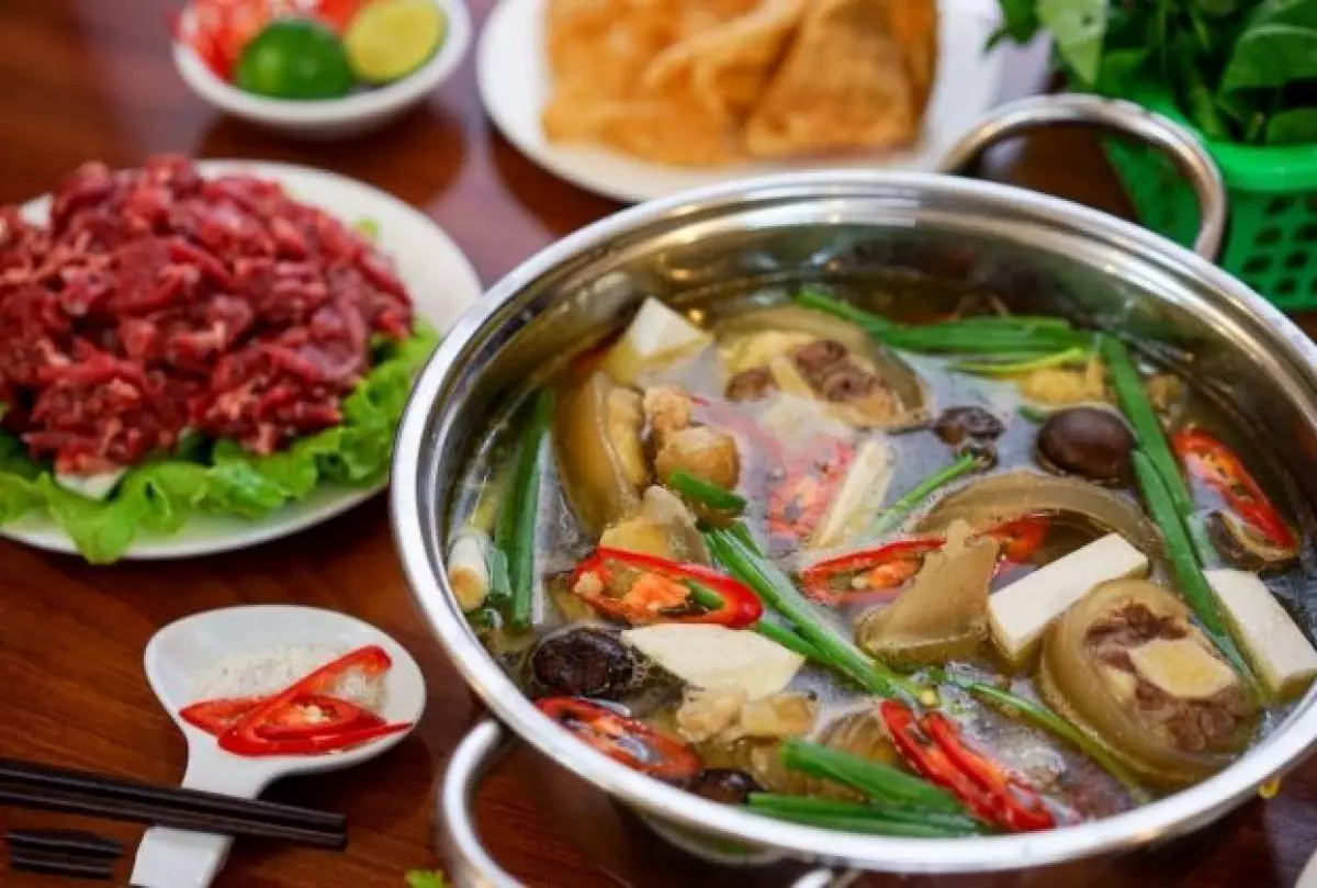 lẩu đuôi bò Hà Nội 1