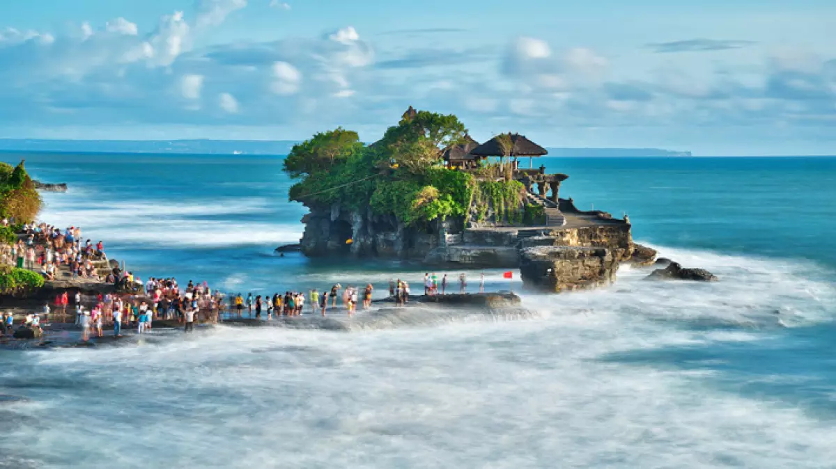 Đền Tanah Lot