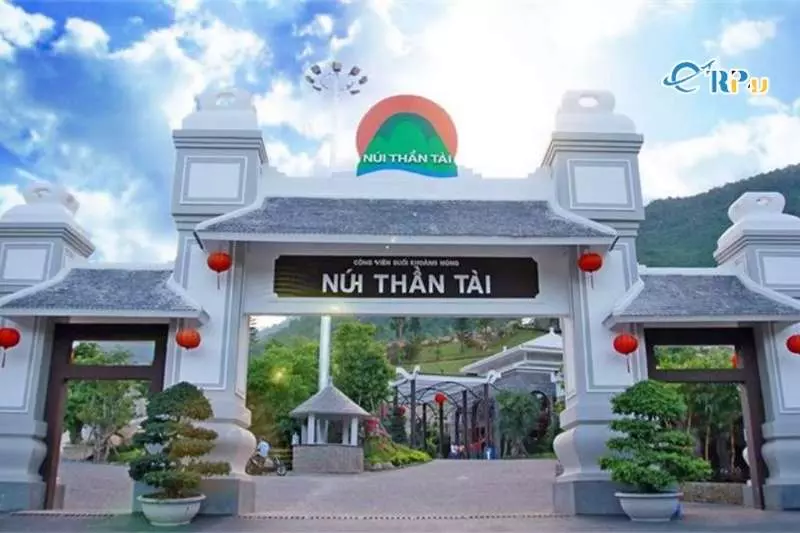 Núi thần tài Đà Nẵng