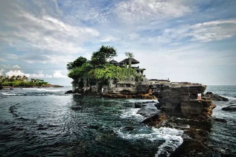 Đền Tanah Lot