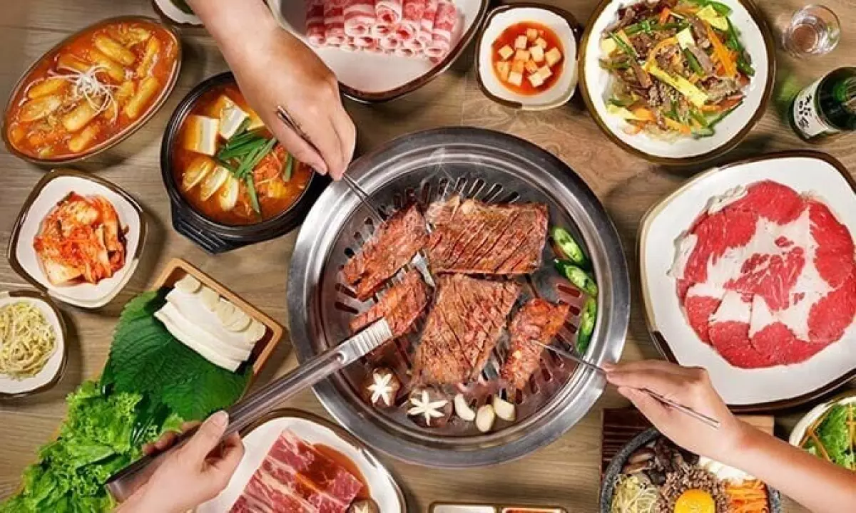 Có nhiều quán buffet nướng ở Đà Nẵng rẻ và ngon. (Ảnh: Beecost)